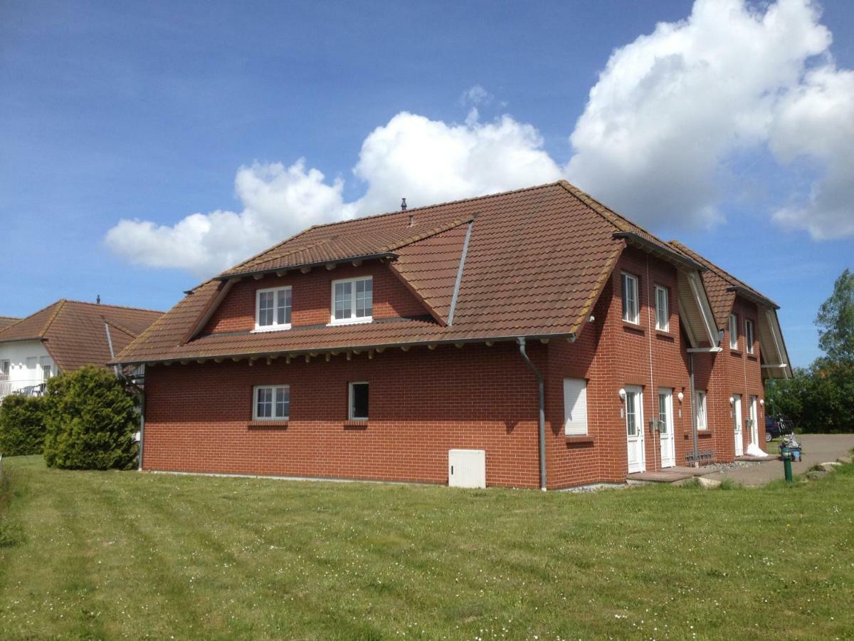 Ferienwohnung "Kranich" Im Ferien-Resort Ruegen ซาการ์ด ภายนอก รูปภาพ